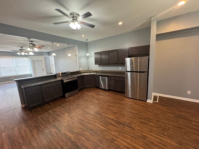 Photo - 7200 Virginia Ave Unit 7200 Virginia Ave