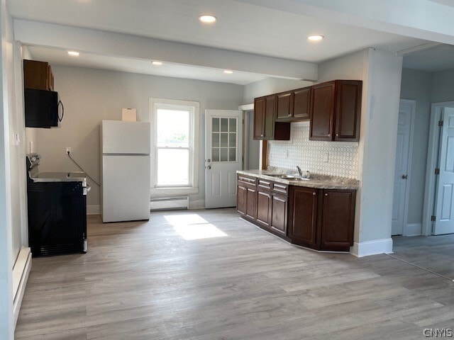 Photo - 123 Barlow St