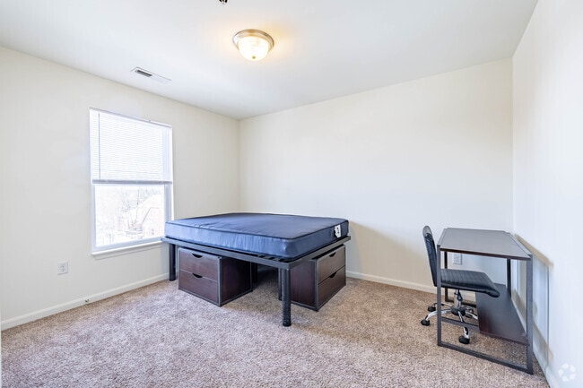 3BR, 3BA - 1,150SF - Third Bedroom