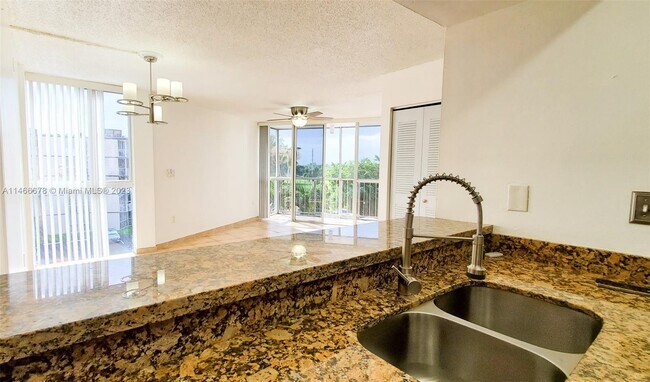 Photo - 7035 NW 186th St Unit D407