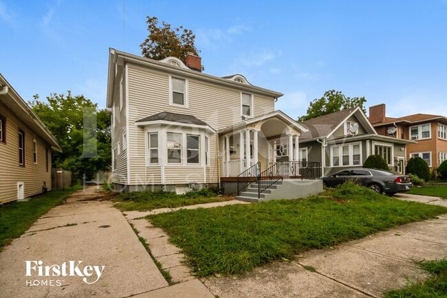Photo - 1018 Palmer Pl