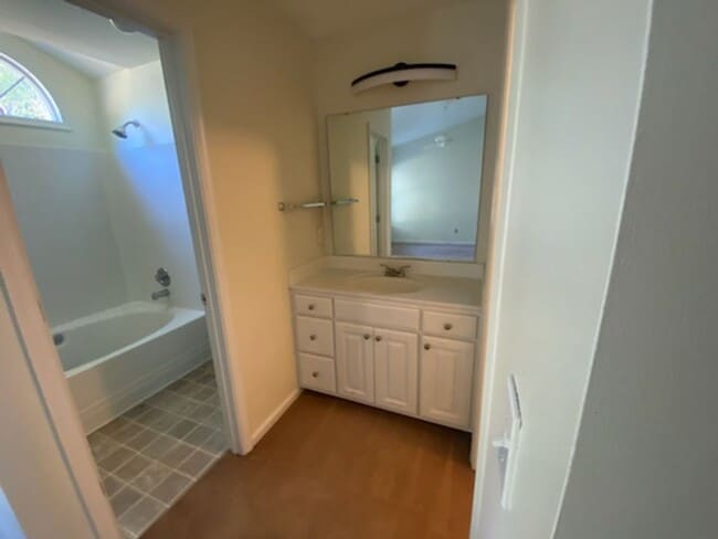 Photo - 4810 Heritage Woods Ct