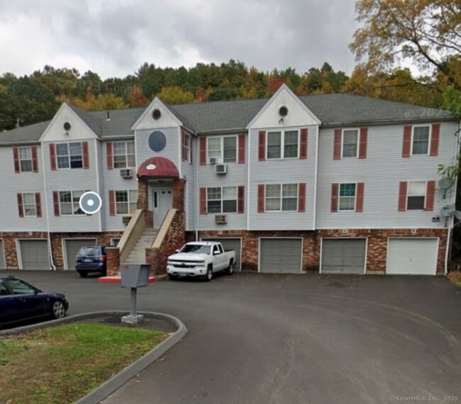 Building Photo - 1744 Thomaston Ave Unit APT 7