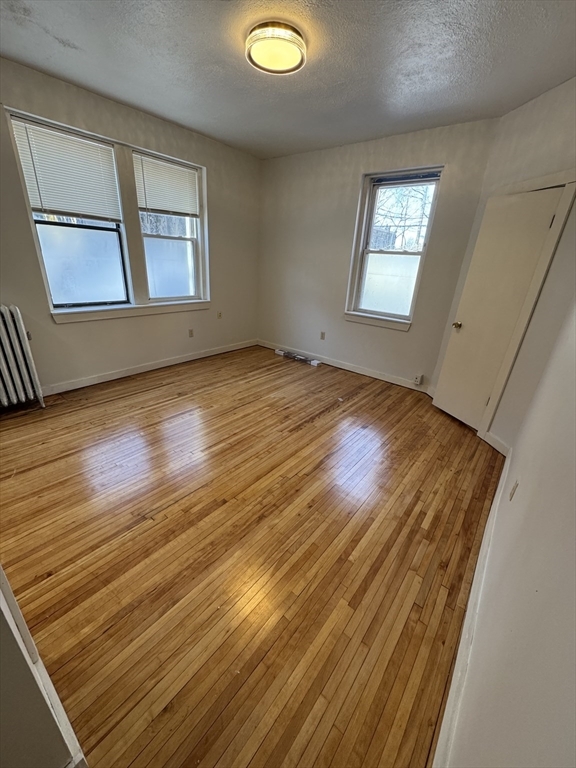 Photo - 160 Strathmore Rd Unidad 12 Rental