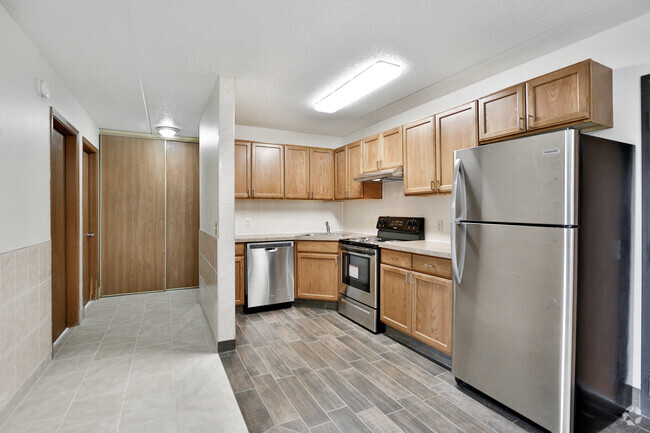 Building Photo - Gopher Commons Rental