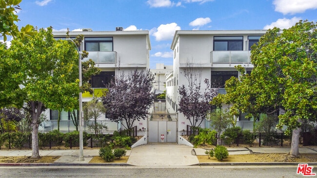 Photo - 1254 9th St Unit I