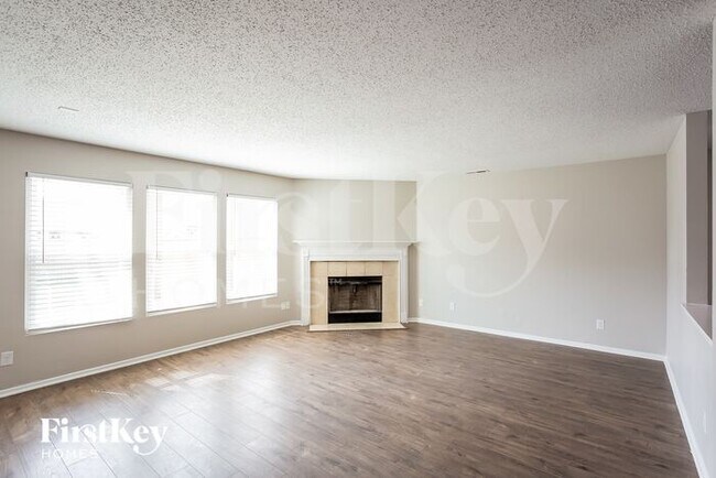 Photo - 7757 Wolfgang Pl