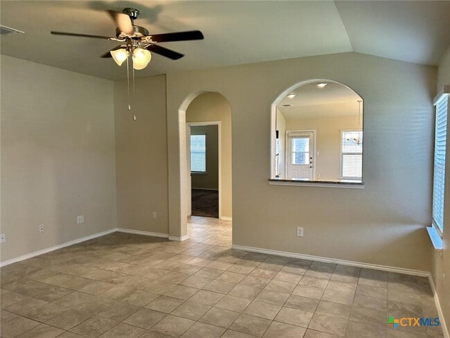 Photo - 6400 Treiber Dr