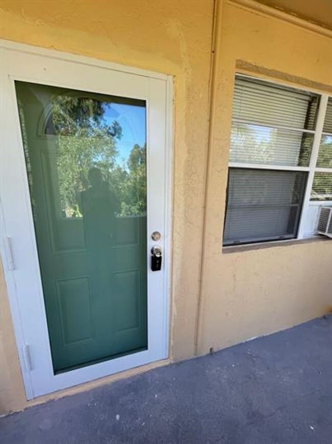 Photo - 3251 SW 44th Ave Unit 201
