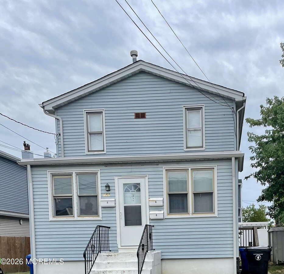 Photo - 153 Seabreeze Ave