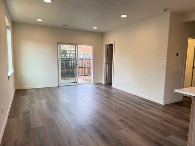 Photo - Brand New Stunning 3 Bed/2.5 Bath Townhous...