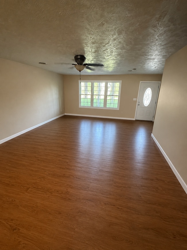 Photo - 1210 Stonington Dr