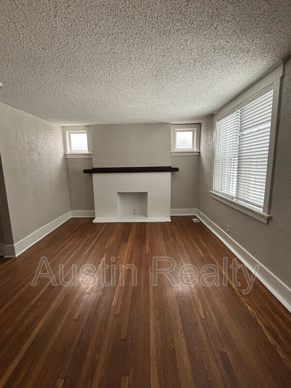 Photo - 7766 Gissler Ave Unidad Apt 1F