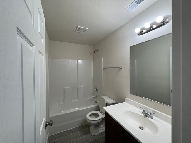 Photo - 3 Bedroom 2 Bath 2 car garage Home on 5 acres Unidad 11227 Cumberland Gap Dr
