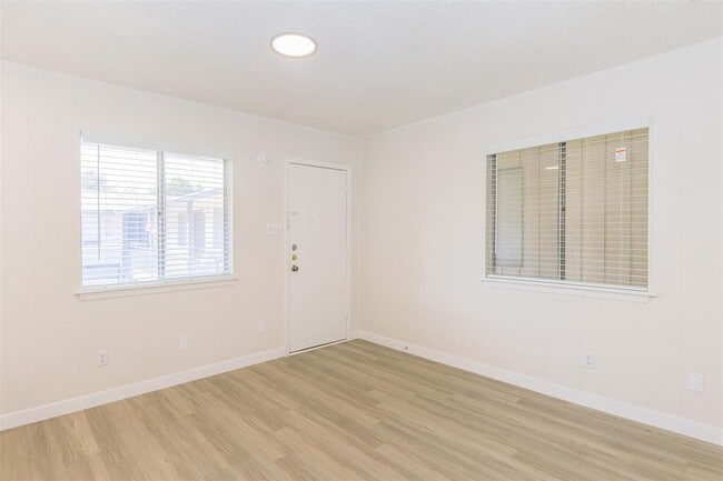 Photo - 4206 Avenue A Unit 212