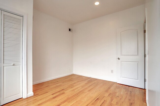 Photo - 345 N 2nd St Unit 2