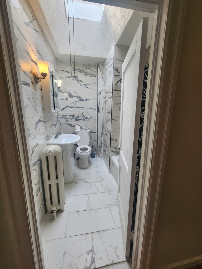 Photo - 2115 Stenton Ave Unidad 2