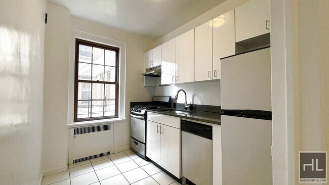 Photo - CRANBERRY STREET Unidad 9C