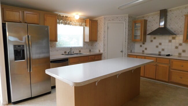 Photo - 11018 SW Thornton Ave