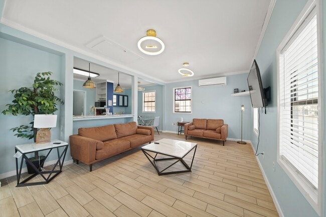 Photo - 1015 9th St Apartment Unit A