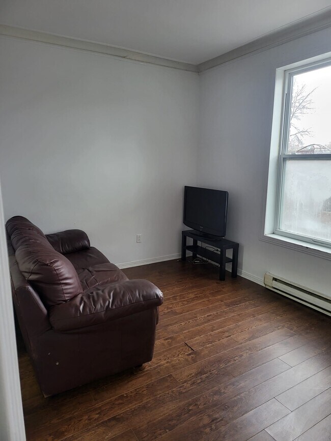 Photo - 1452 Av Jeanne-D'arc Unité 1456