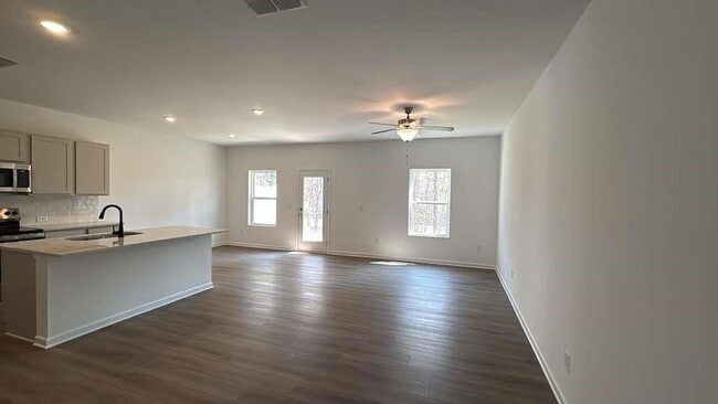 Photo - 5447 Allegro Ln