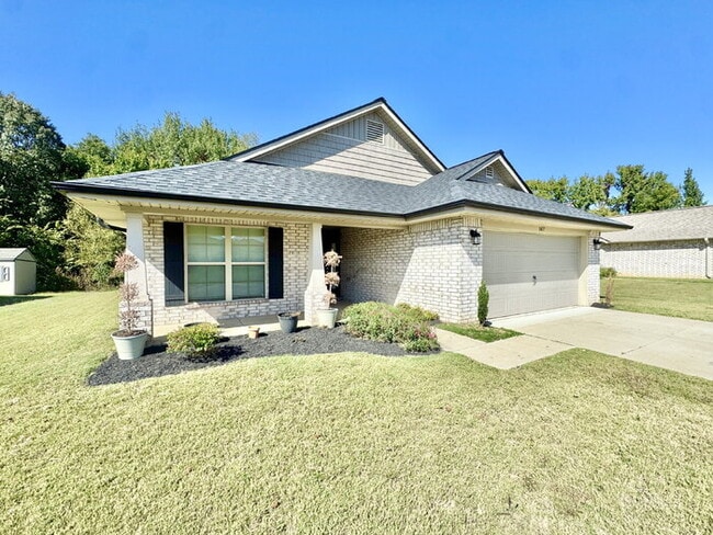 Photo - 8437 Grayce Dr