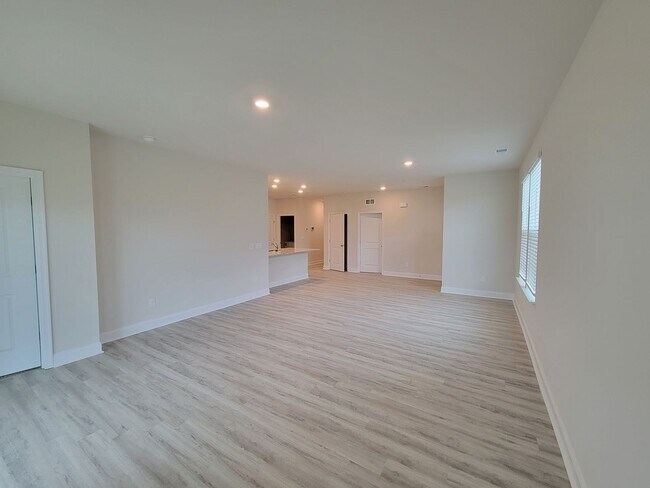 Photo - 15-17 Florence Sarah Ln