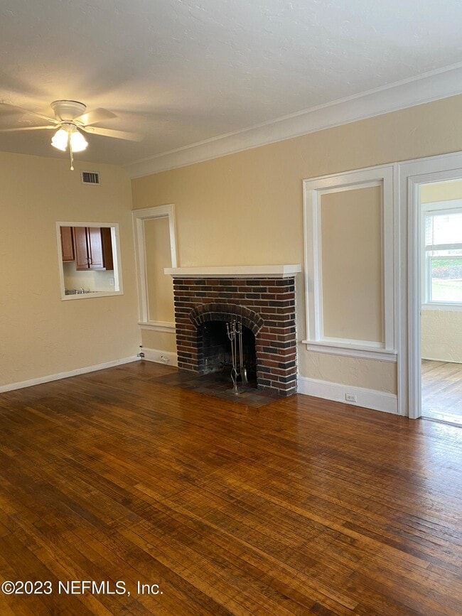 Photo - 1279 Belmont Terrace Unidad 4