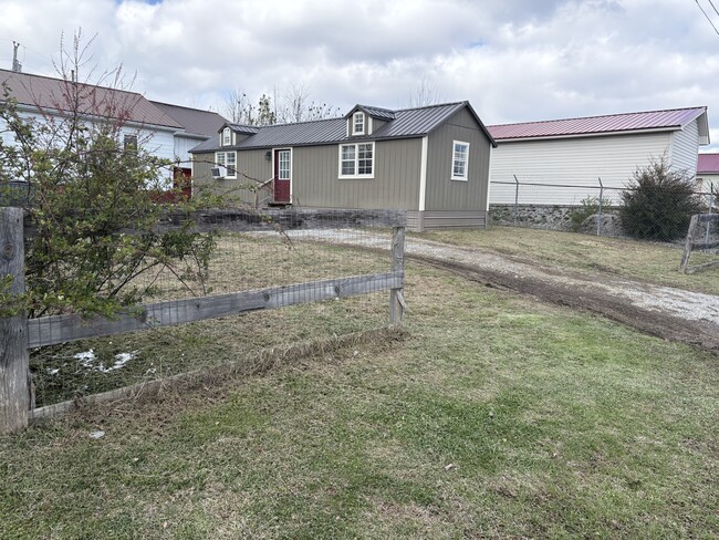 Photo - 2410 N Hwy 25 W Unit T