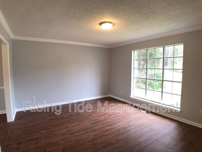 Photo - 617 Lamberth Dr