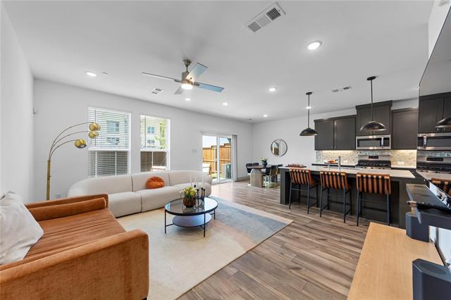 Photo - 1340 Hill Country Pl