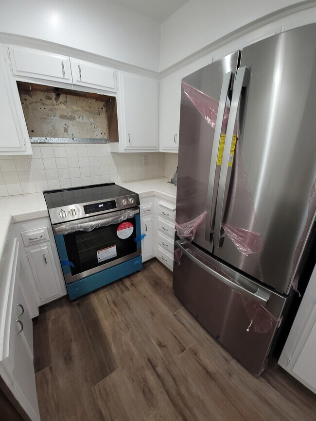 Photo - 15248 Dickens St Unidad #310