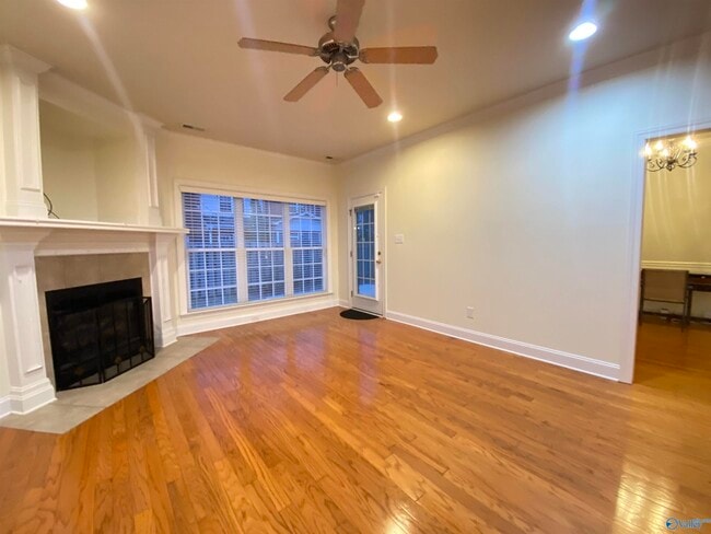 Photo - 3141 Mallard Point Dr SE