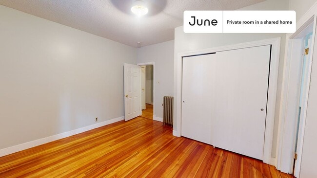 Photo - Room in Shared 4 bed/1 bath home Unit D