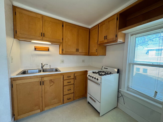 Photo - 326 E Vine St