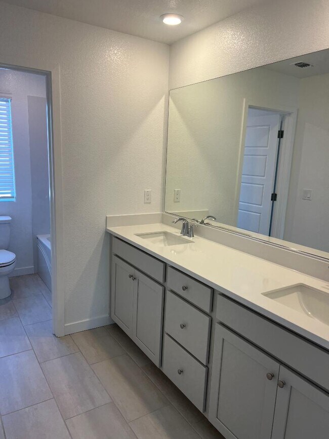 Photo - 1400 Algodon Rd