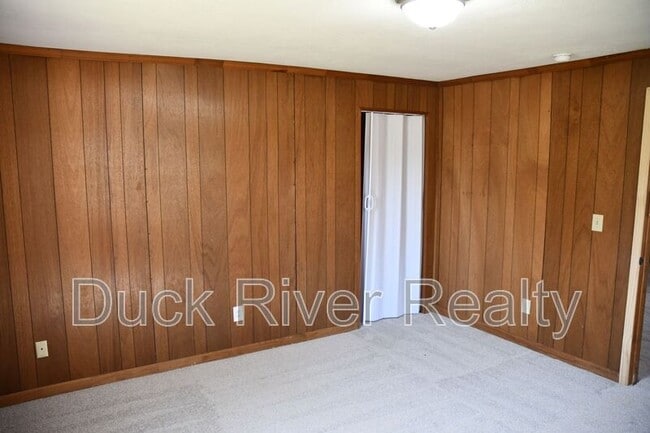 Photo - 504 Mooresville Pike