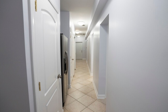 Photo - 2416 N Greenview Ave Unit G