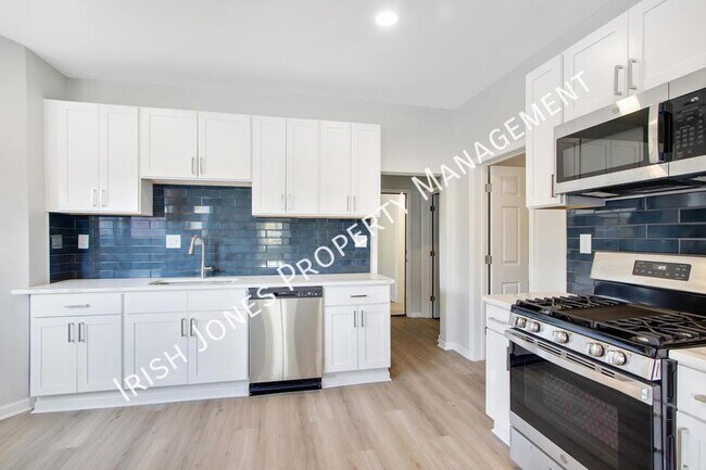 364 Potomac Ave Unit 1