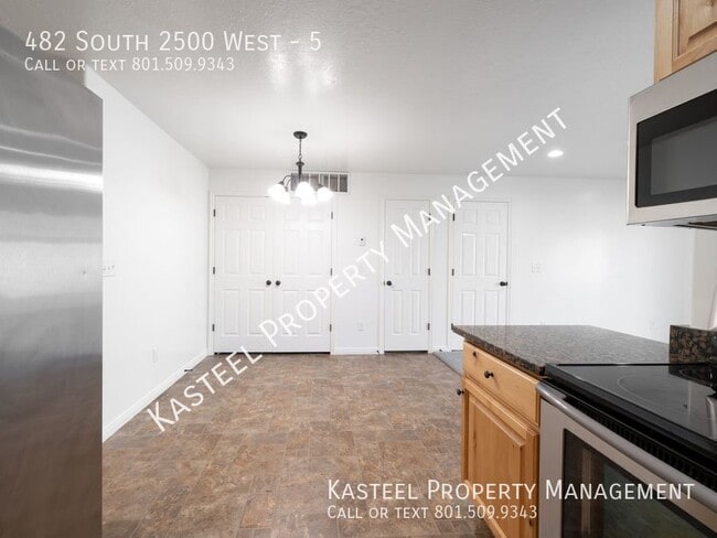 Photo - 482 S 2500 W