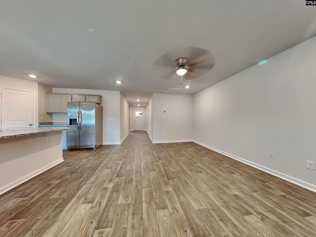 Photo - 308 Crooked Pne Ct