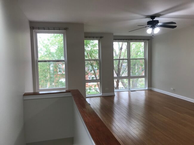 Photo - 3414 W Le Moyne St Unit 3