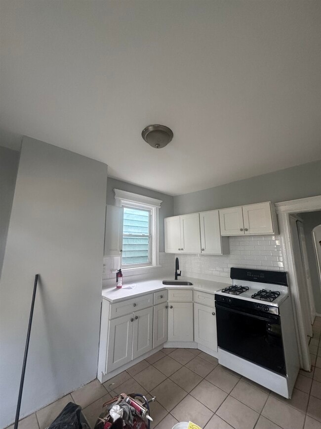 Photo - 40 Wegman Pkwy