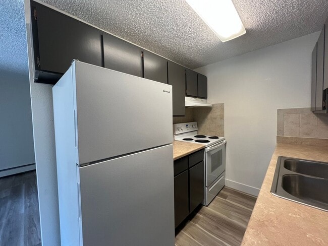 Photo - 10th Street Square Apartments Unit 10th365