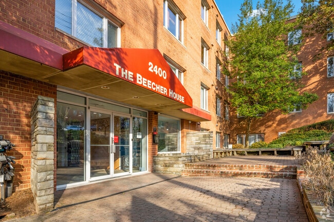 2400 calle 41 noroeste - The Beecher House