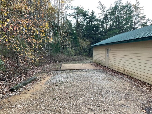 Photo - 420 Barnett Cir