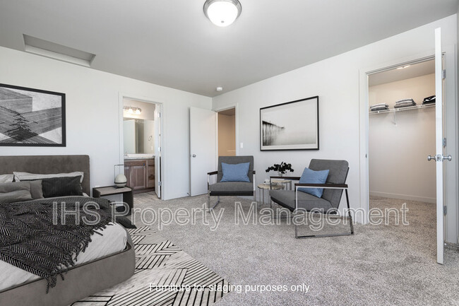 Photo - 2405 Ronan St Townhome