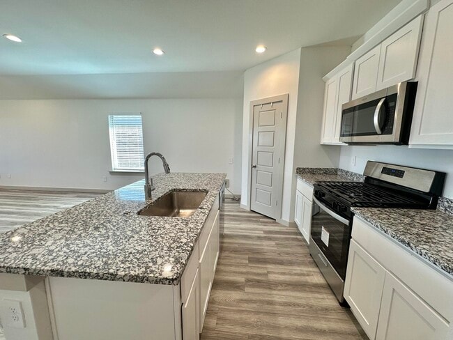 Photo - 2328 149th St