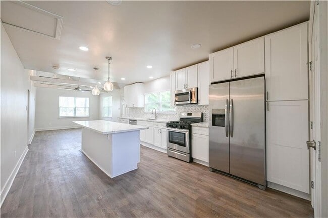 Photo - 401 Nursery Ave